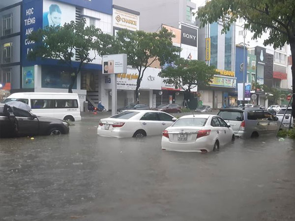 Ô tô bị ngập nước do bão lũ liệu có được bảo hiểm bồi thường?
