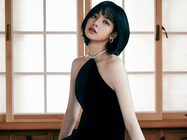 Vượt mặt hàng loạt mỹ nhân đình đám từ Địch Lệ Nhiệt Ba, Son Ye Jin đến Song Hye Kyo, Lisa trở thành Sao nữ đẹp nhất Châu Á 2020