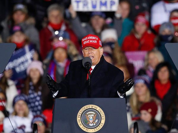 Trump dọa 'từ mặt' Michigan nếu thua ở bang này