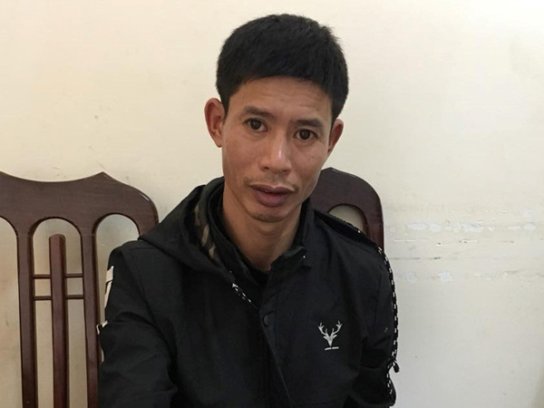 Khởi tố, bắt giam kẻ bịt mặt cầm súng xông vào ngân hàng cướp tiền