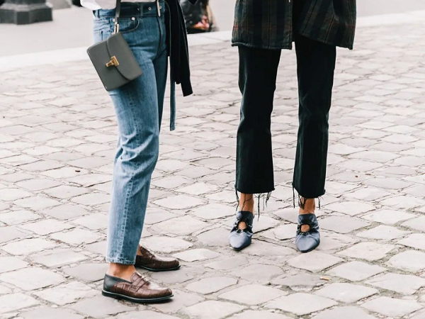 6 kiều giày hợp cạ với quần jeans, diện lên là thành quý cô thời thượng tức thì