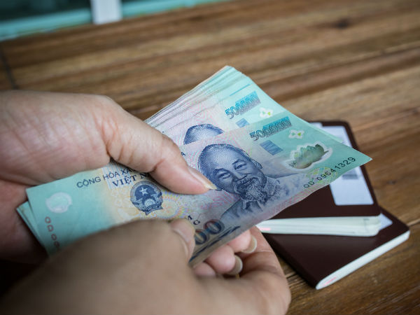 Vay 5 triệu trả 200 triệu chưa hết, thầy giáo cùng đường tìm cái chết