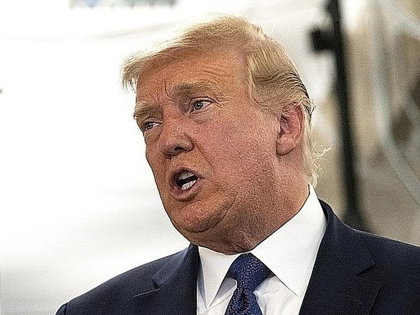 Chiến dịch của Trump đệ đơn kiện ở Arizona