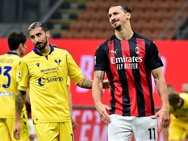 Hỏng ăn 3 lần liên tiếp, Ibrahimovic cạch luôn đá phạt đền