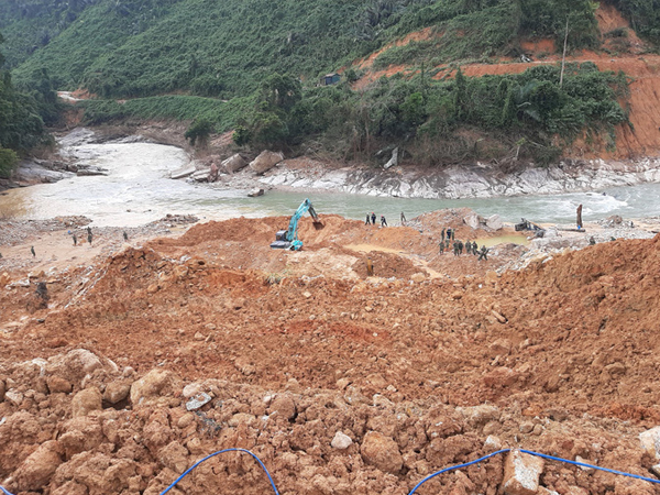 Phương án mới tìm kiếm 12 công nhân thủy điện Rào Trăng 3 còn mất tích
