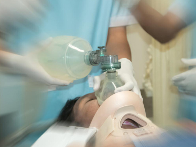 Một phụ nữ bị nhồi máu não và tử vong sau nửa tháng, bác sĩ thở dài: Ăn loại gia vị này hàng ngày thì làm sao mạch máu không bị tắc