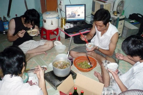 Vừa lên Đại học đã tiêu 32 triệu, nữ sinh hoảng hồn cầu cứu, dân mạng chỉ ra điểm sai chí mạng