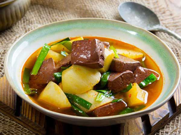 Loại củ giá vài chục 1kg ở Việt Nam không ngờ chính là 'vũ khí' sống thọ của người Nhật, chống 3 loại ung thư, dùng làm thuốc trị bệnh nào cũng tốt