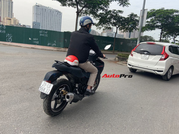 Yamaha Exciter 2021 bất ngờ chạy thử tại Hà Nội: Thiết kế và phanh bị chê nhưng động cơ 155cc là ẩn số