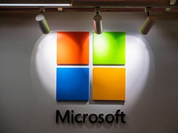 Microsoft đột nhiên lại muốn 'yêu' Windows thêm một lần nữa