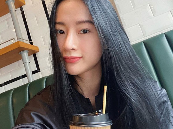 Gác lại hết ồn ào tình ái trong quá khứ, Angela Phương Trinh tuyên bố buông bỏ dục vọng, chỉ còn muốn tâm về cửa thiền sau 3 năm ăn chay