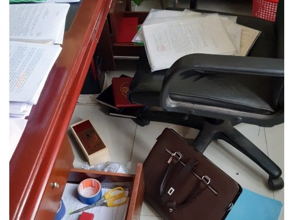 Kẻ gian đột nhập trụ sở UBND thị trấn, lấy đi nhiều tiền mặt