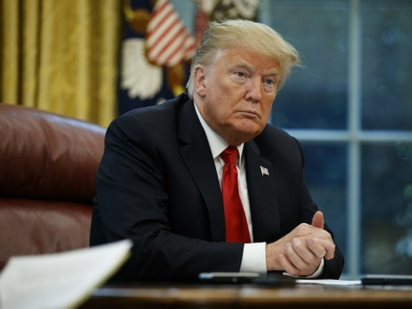 Ông Trump ra lệnh cấm đầu tư vào 31 công ty Trung Quốc