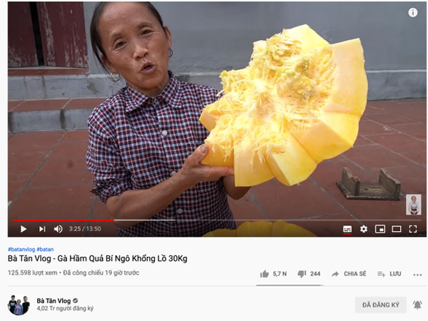 Vlog đang giảm view 'khủng khiếp', bà Tân còn gặp nạn spam làm kênh YouTube 4 triệu subscribe ngày càng sa sút?