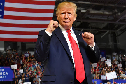 Tòa án Pennsylvania xử Trump thắng, nhiều phiếu bầu vô danh bị loại