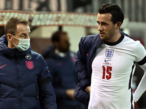 Lampard méo mặt nhận tin dữ Ben Chilwell