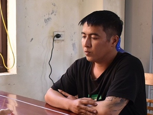 Nam thanh niên đấm công an khi bị thổi nồng độ cồn đối diện án phạt nào?