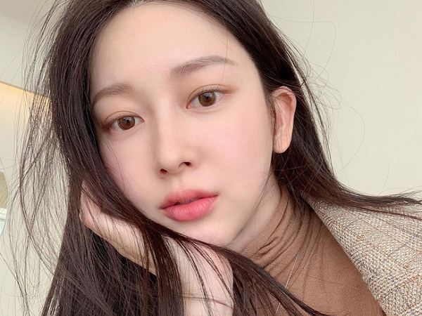 Các bác sĩ thực hiện đúng 3 bước skincare buổi sáng: Đơn giản vậy mà giữ được da ẩm mọng, chống lão hóa tối ưu