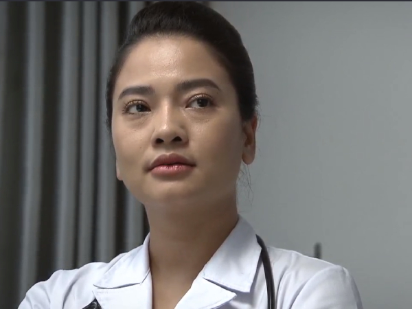 Lửa ấm tập 35: Thủy và Minh chiến tranh lạnh sau khi cô biết sự thật Minh có con với Ngọc