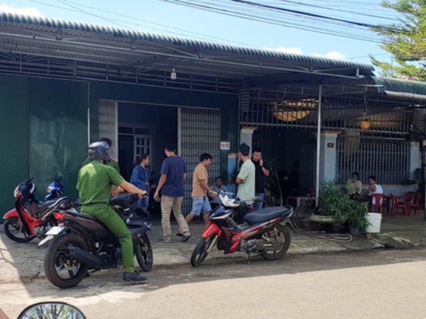 Lâm Đồng: Mẹ trầm cảm dìm chết con trai 9 tháng tuổi trong xô nước ở phòng tắm