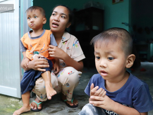 2 đứa trẻ đói ăn ở nhà chờ mẹ vào viện chăm cha bị tai nạn mà không đủ tiền chữa trị: 'Mẹ ơi, cha con đâu rồi'