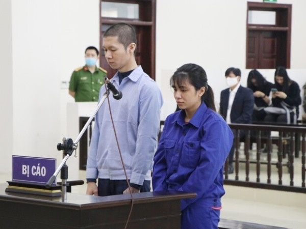 Bản án nào dành cho người mẹ cùng cha dượng bạo hành bé gái 3 tuổi ở Hà Nội tử vong thương tâm?