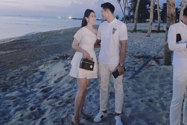 Lộ diện couple đẹp đôi nhất đám cưới Công Phượng, có con rồi mà vẫn chiếm hết spotlight