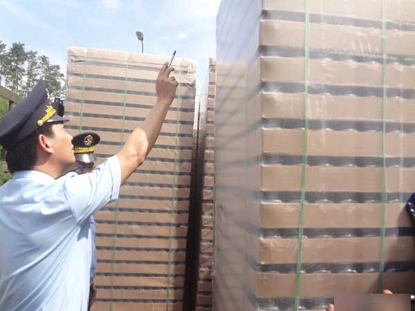 Nỗi lo nhập siêu từ Trung Quốc: Giải thích của Bộ Công Thương