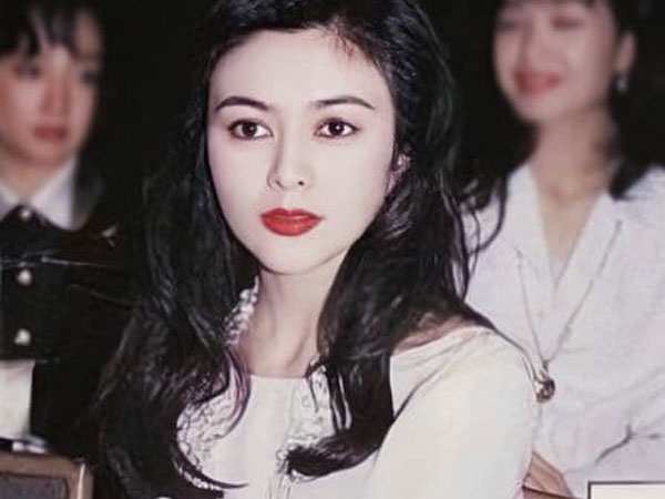 Quan Chi Lâm đẹp nhường nào mà Lưu Đức Hoa muốn lấy làm vợ, Viên Vịnh Nghi coi như 'người ngoài hành tinh'