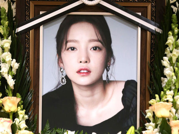 Tròn 1 năm ngày mất của Goo Hara, đạo luật mới mang tên cô chính thức được thông qua