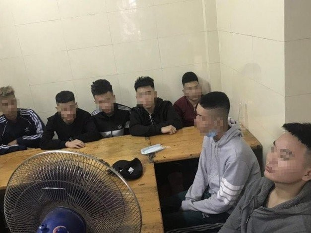 Lời khai của các giang hồ 'nhí' dùng hung khí đuổi chém nhau trên phố như trong phim