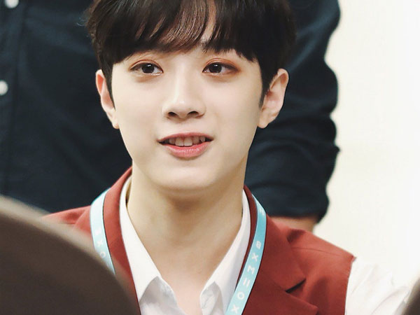 Guanlin (Wanna One) bị bóc tơi bời liên hoàn phốt: Khạc nhổ bừa bãi, lộ cả danh tính bạn gái sống chung hơn 10 tuổi?