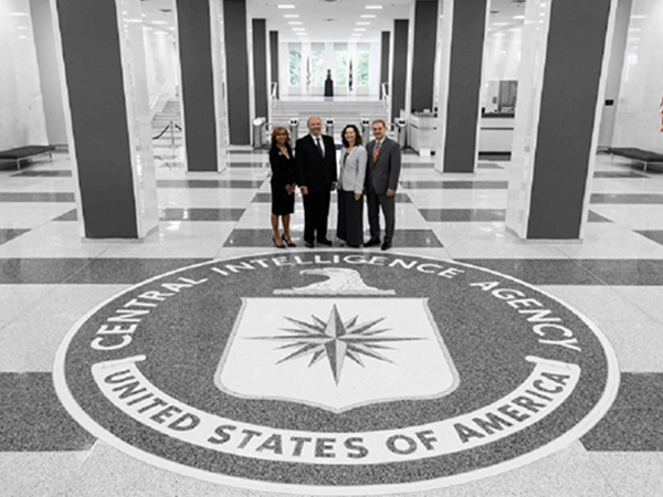 CIA tuyển mộ điệp viên như thế nào?