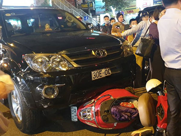 Lái xe Fortuner tông liên hoàn ở Giảng Võ vi phạm nồng độ cồn mức cao nhất