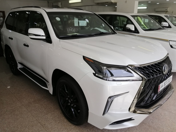 Lexus LX 570 Super Sport 2021 đầu tiên về Việt Nam: Giá hơn 9 tỷ, nâng cấp 'ăn chắc mặc bền' nhưng vẫn là hàng 'hot' cho đại gia Việt