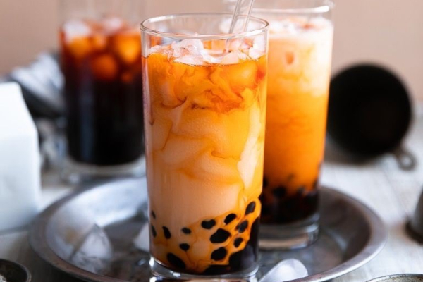 Không muốn nhan sắc tàn phai, chị em cần tránh gấp 4 loại đồ uống khiến tuổi chưa già da đã đầy nếp nhăn