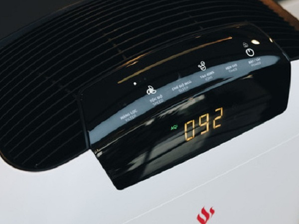Đây là máy lọc không khí Vsmart, bán ra trong tháng 12
