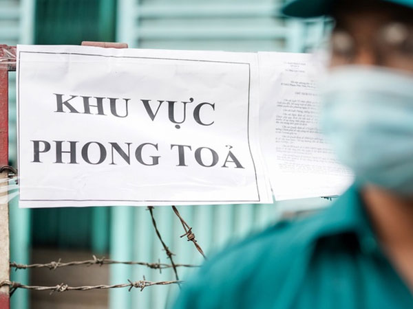 Hơn 100 người ở TP.HCM tiếp xúc nữ học viên mắc Covid-19