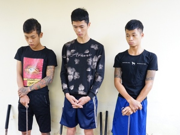 'Giang hồ tuổi teen' chém người vì cho rằng bị 'nhìn đểu', 'nói kháy'