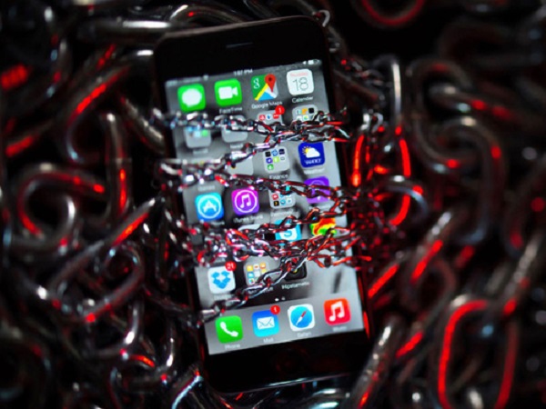 iOS lộ lỗ hổng cực kỳ nghiêm trọng, hacker truy cập iPhone từ xa một cách dễ dàng