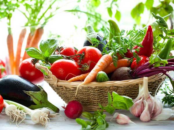 Dù muốn hay không, bạn cần bổ sung 8 loại thực phẩm sau để tăng cường hệ miễn dịch chống lại COVID-19