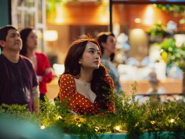 Tiệc Trăng Máu lọt top 3 phim Việt có doanh thu cao nhất mọi thời đại, Kaity Nguyễn phá kỷ lục chính mình