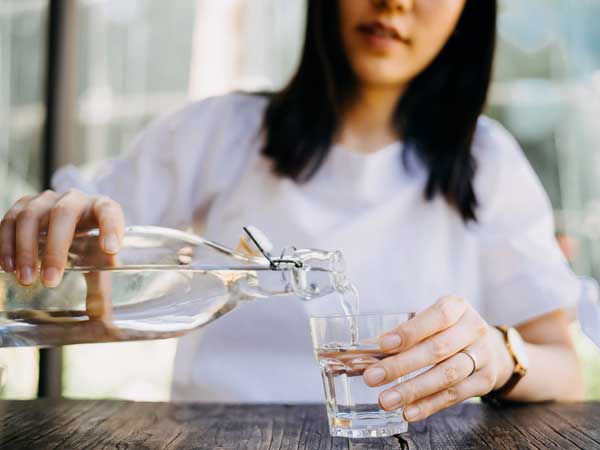 Đây là 5 kiểu uống nước 'thông minh' giúp phụ nữ 'hút mỡ bụng' cực nhanh, xuống cân mà vẫn dồi dào năng lượng