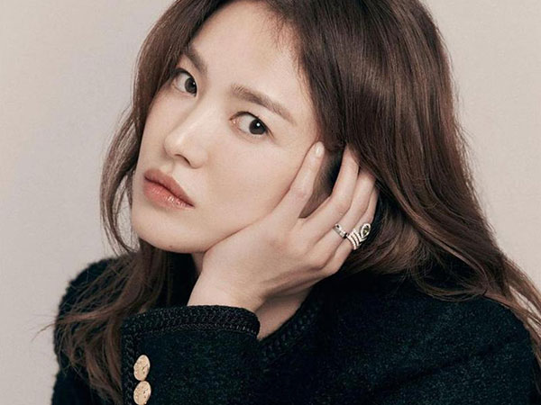Song Hye Kyo hiếm hoi chia sẻ về mẹ ruột sau nhiều biến cố: 'Mẹ là người vĩ đại nhất mà tôi từng biết'