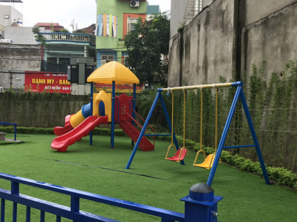 Hà Nội: Bé mầm non 4 tuổi nhập viện khẩn cấp sau giờ học ngoài trời ở trường