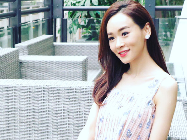Hết bê bối làm 'kẻ thứ 3', 'Hoa hậu TVB bán bia' Dương Tư Kỳ lại bị khui chuyện sinh con vì tiền?