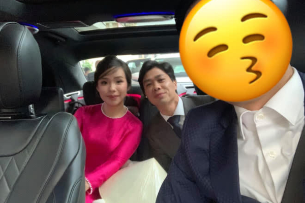 Mãi mới ngắm được cận cảnh nhan sắc cô dâu Viên Minh trong ngày cưới ở quê Công Phượng