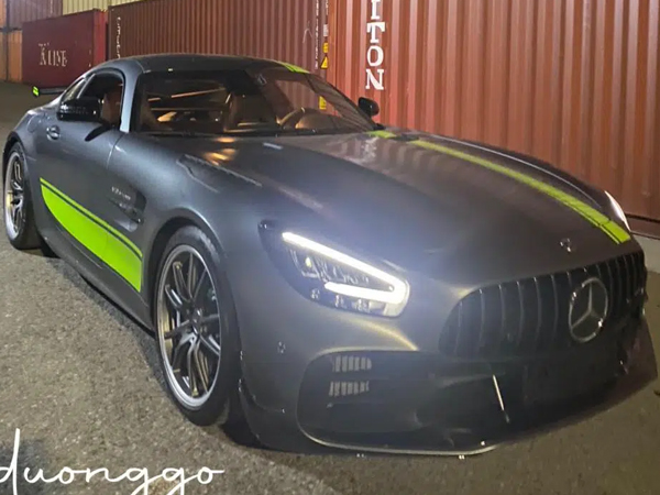 Khui công Mercedes-AMG GT R Pro đầu tiên Việt Nam: Siêu phẩm với nhiều trang bị ‘chiến’ hơn GT R của Nguyễn Quốc Cường