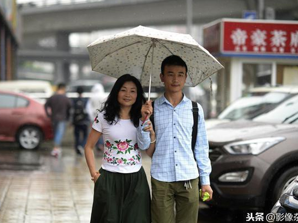 Bà chị U46 lấy chồng 'đáng tuổi con' và chuyện tình như phim Hàn vượt bao sóng gió đến bến bờ hạnh phúc