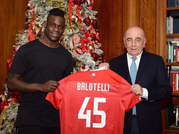 Balotelli có bến đỗ mới sau 4 tháng thất nghiệp